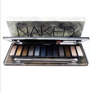 Urban Decay Naked Smoky Eyeshadow